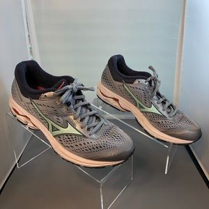 Misuno Wave Runner 22 Athletic Shoes